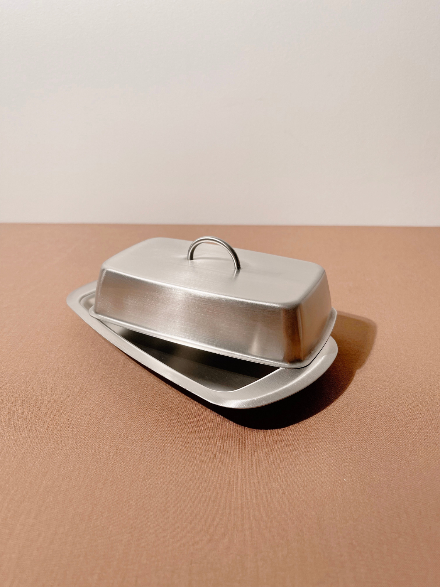 META Butter Dish 002