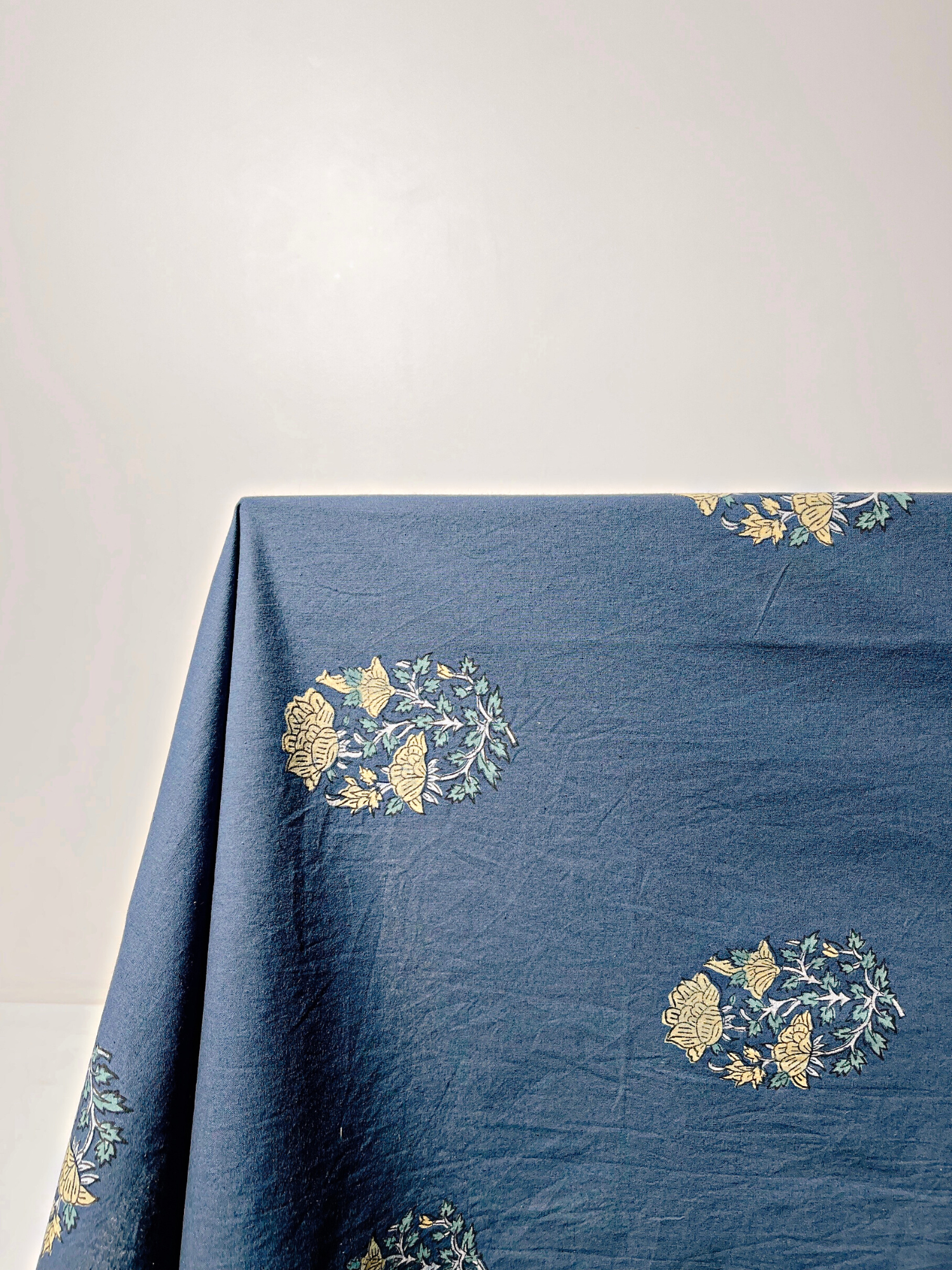 NUNO 100% Cotton Tablecloth (Kiiroi)