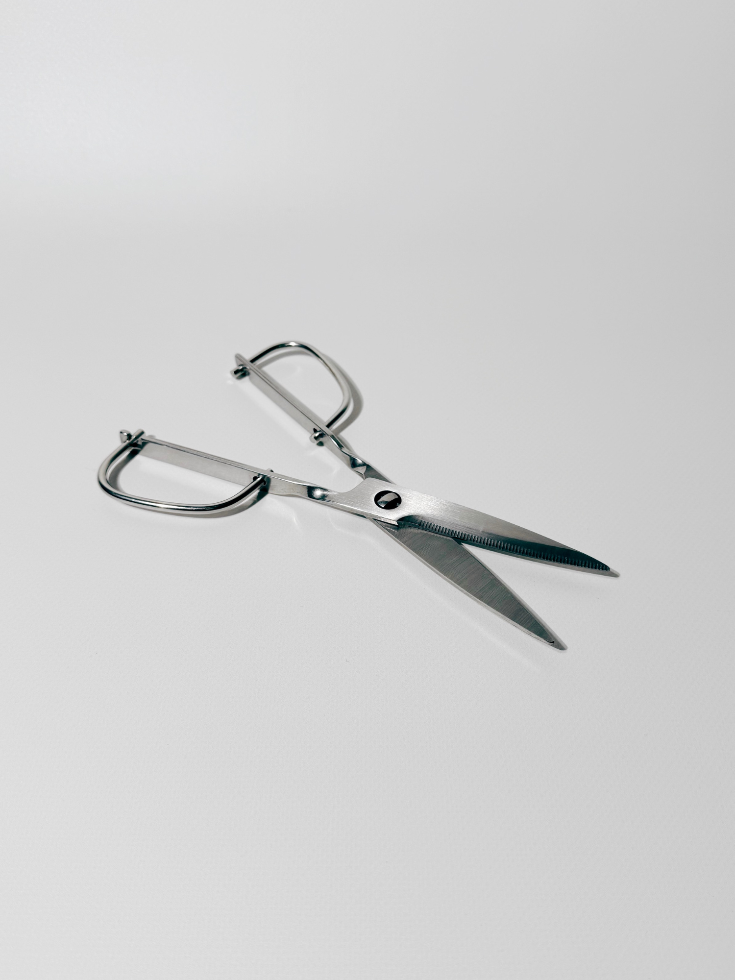 META Scissor