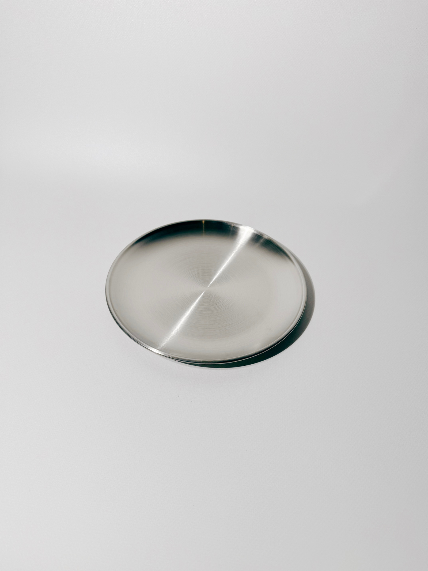 META Plate - Brushed Silver