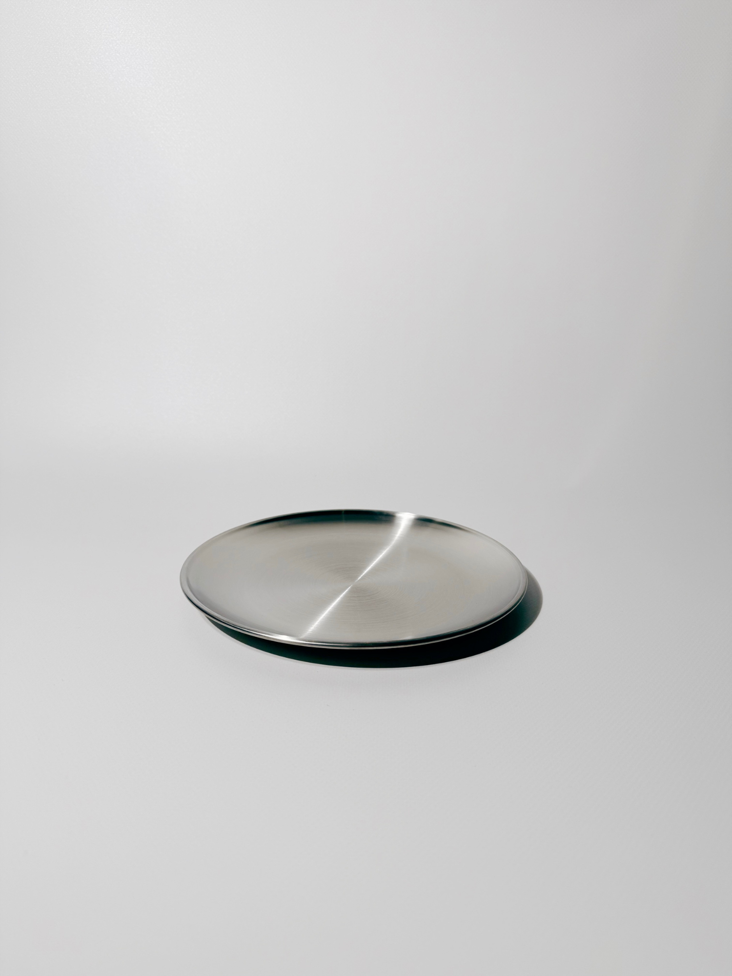 META Plate - Brushed Silver