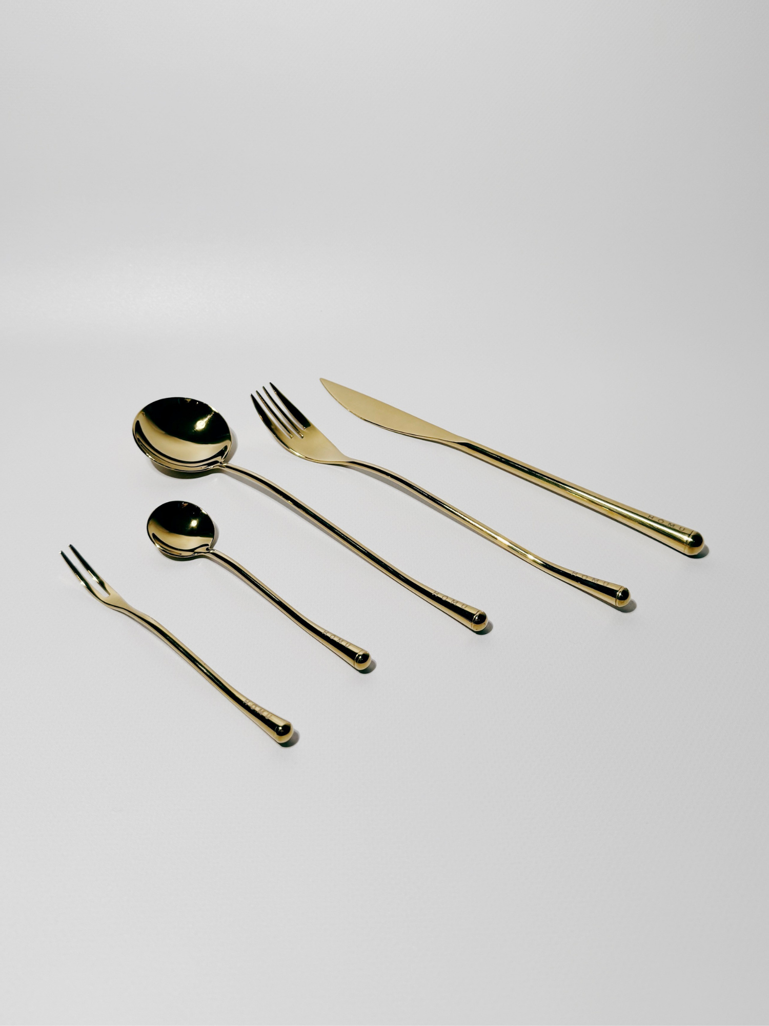 META Cutlery Set - Gold