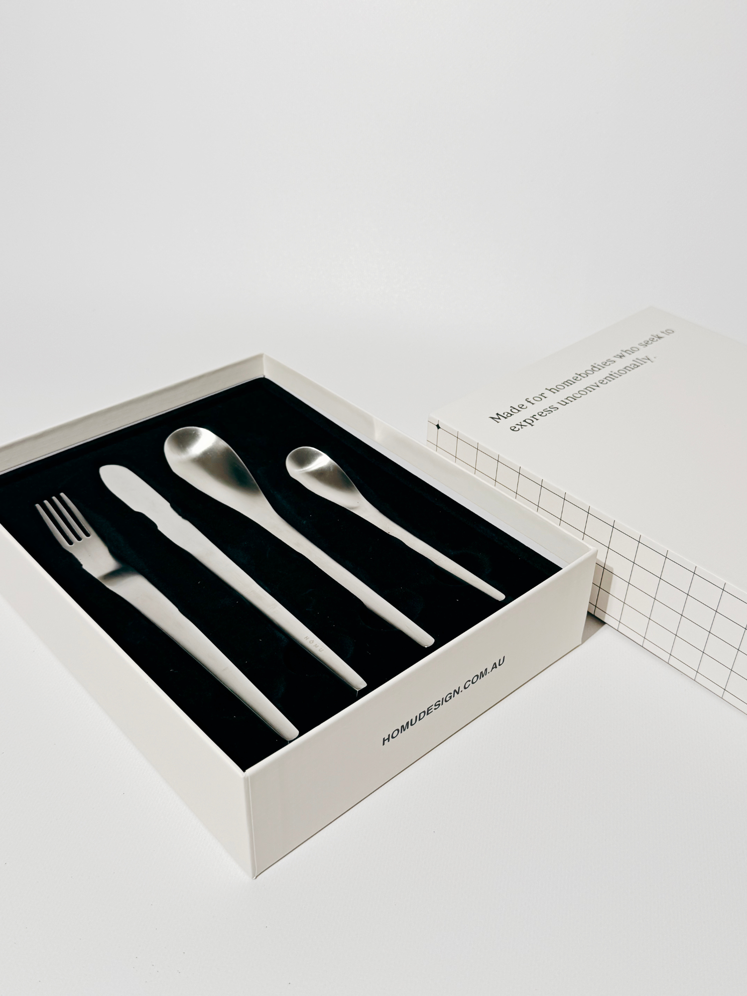META Raw Cutlery Set (Silver)