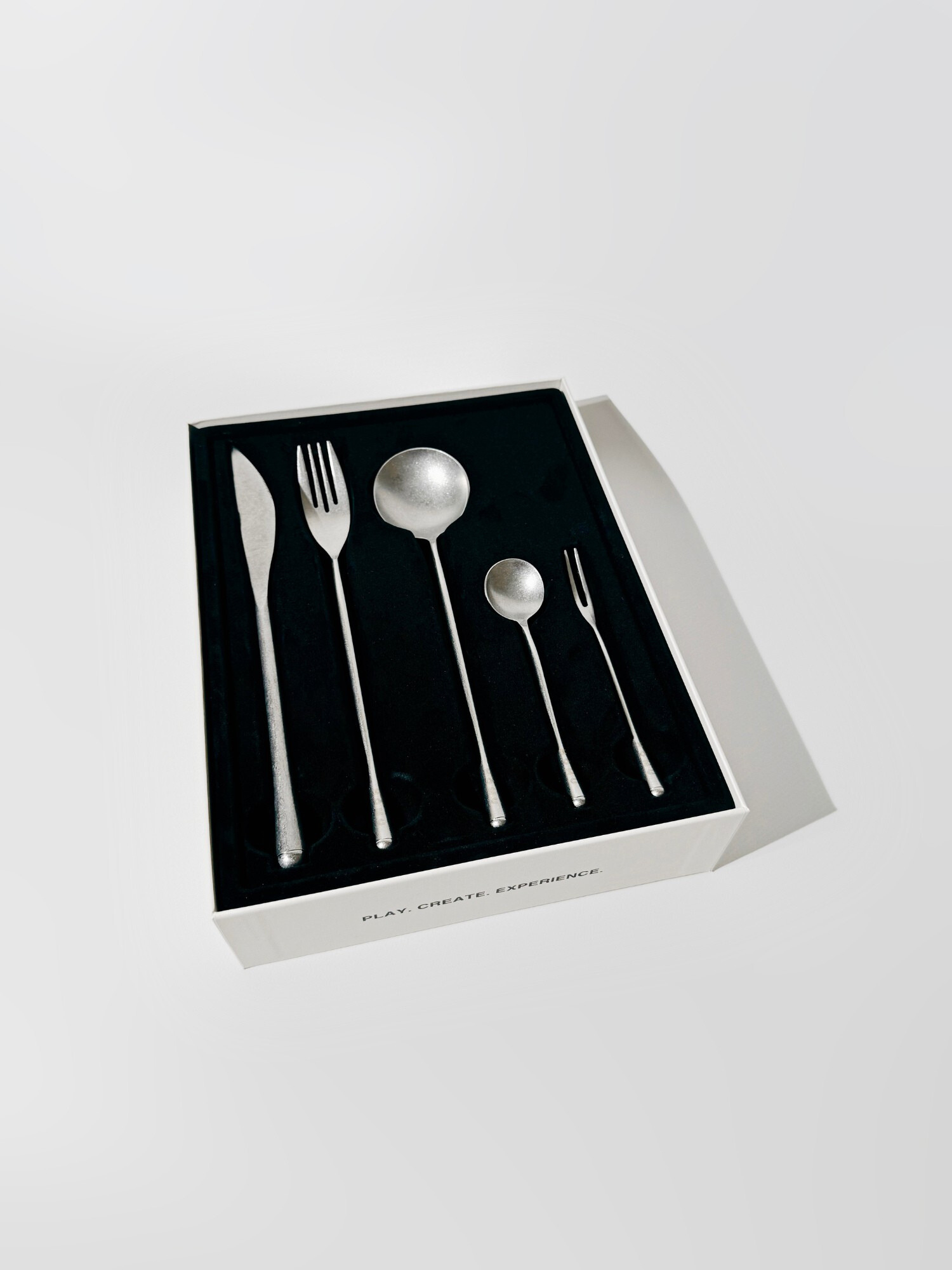 META Cutlery Set - Brushed Silver