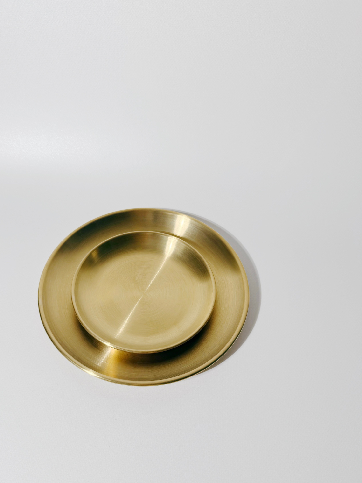 META Plate - Brushed Gold