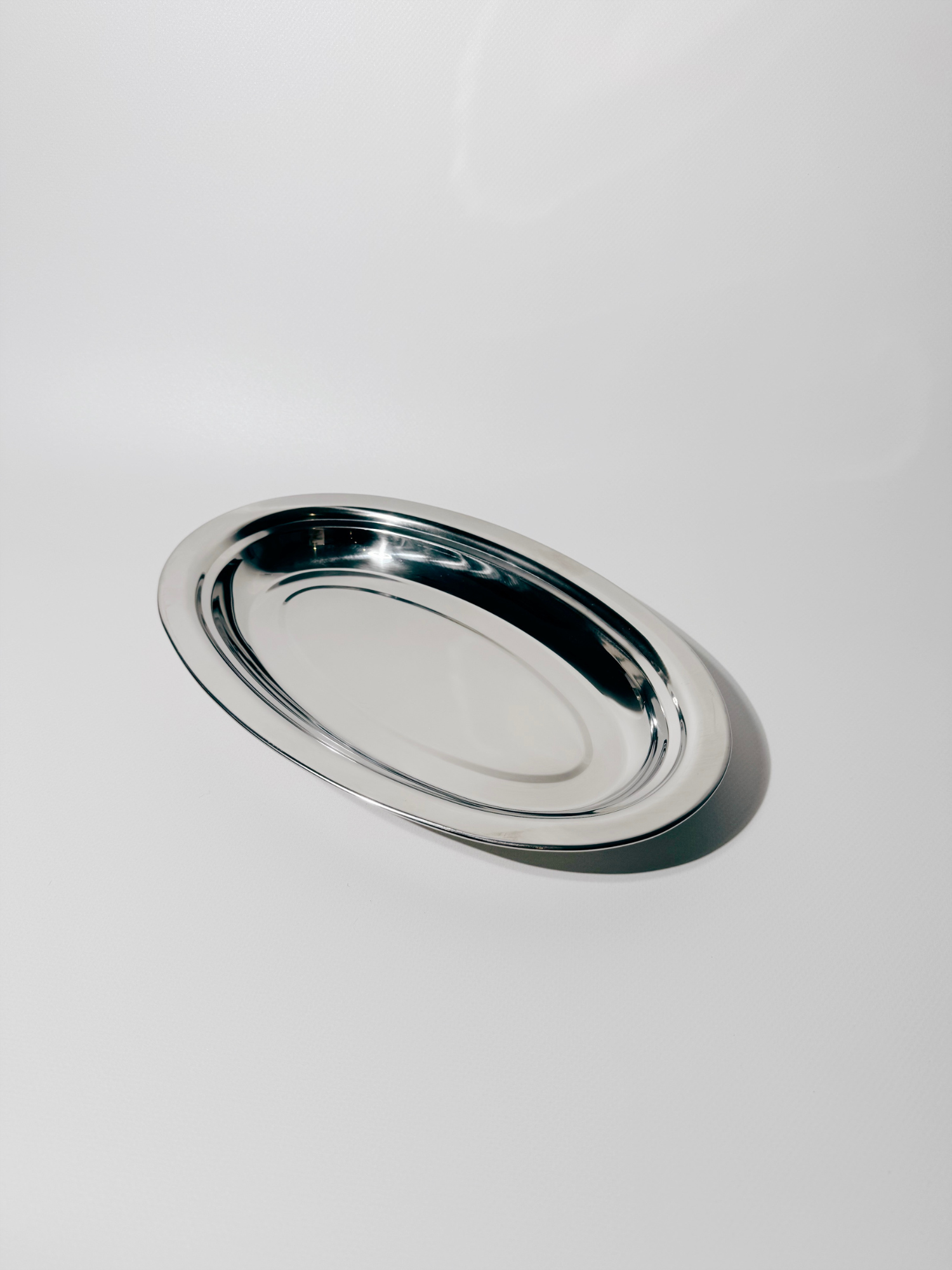 META Oval Plate - M