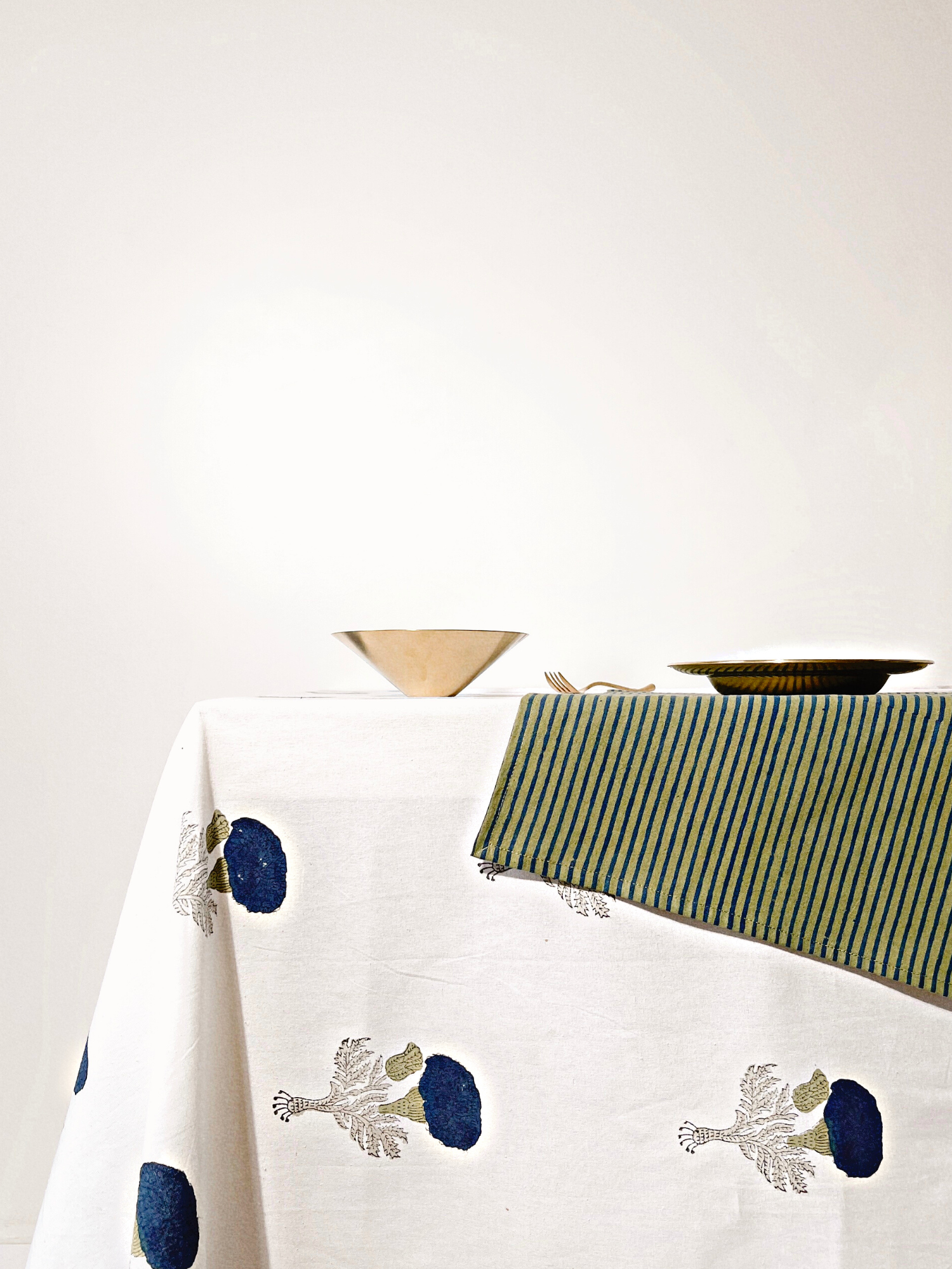 NUNO 100% Cotton Tablecloth (Midori)