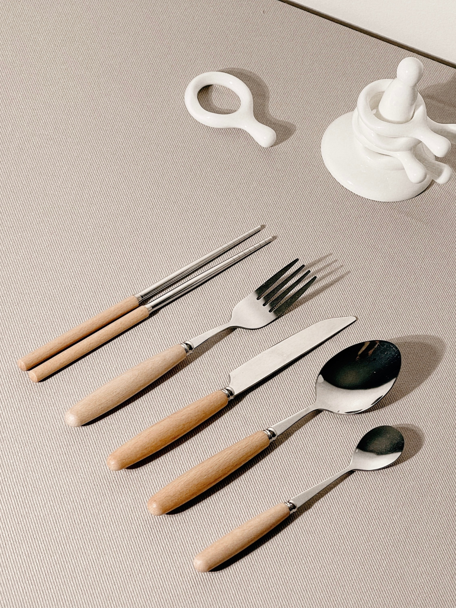 SAMPLE - CHO Cutlery Set 002