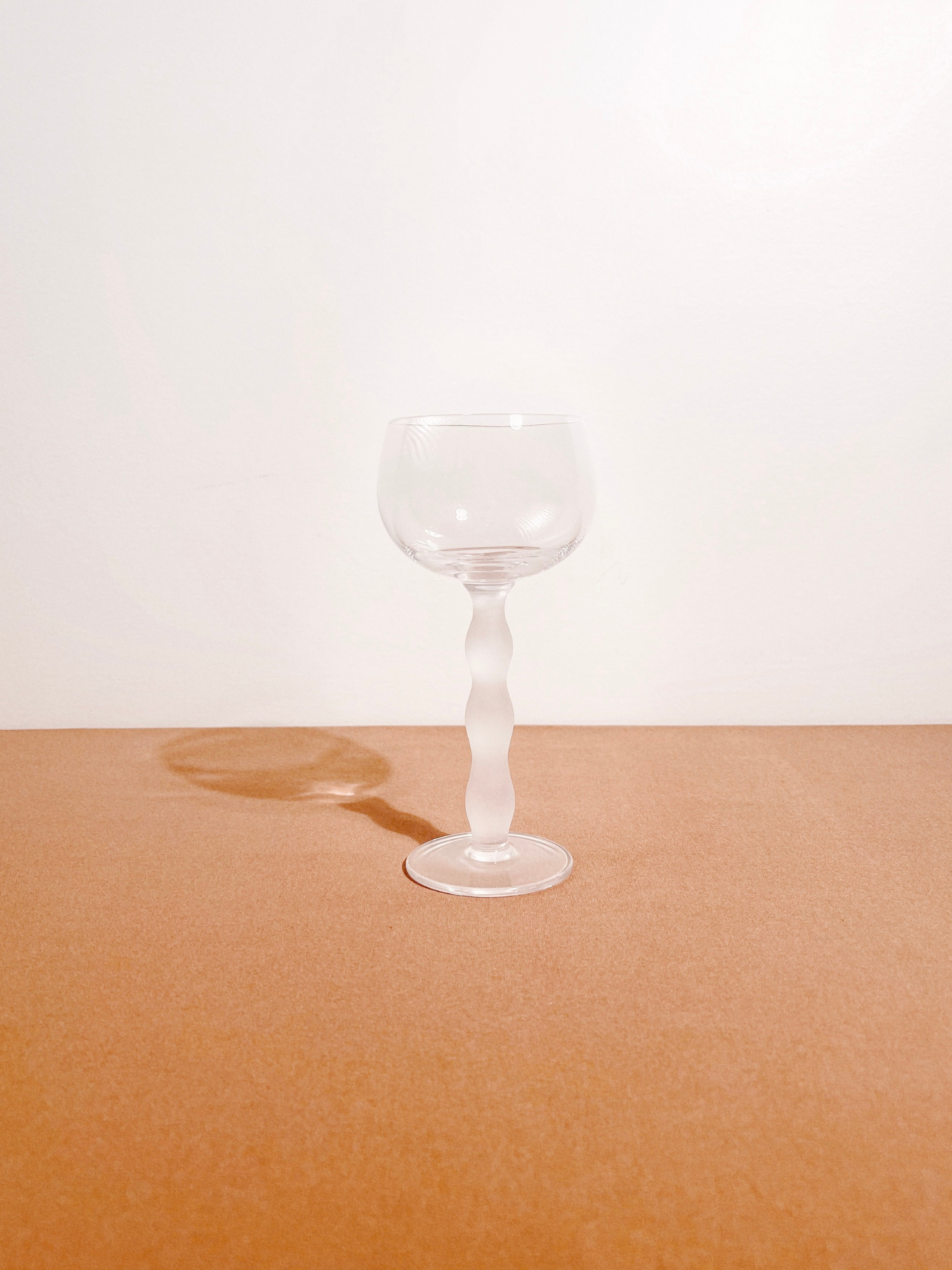CLR Wine Glass (Frosted Stem)
